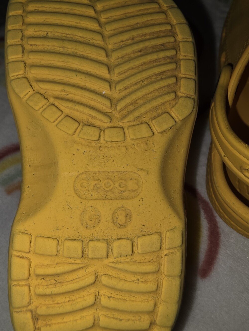Yellow crocs Size 8 Toddler - Picture 7 of 7